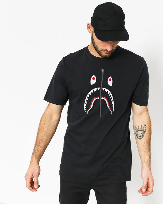 CAMISETA BAPE  OVERSIZED NEGRA CIERRE