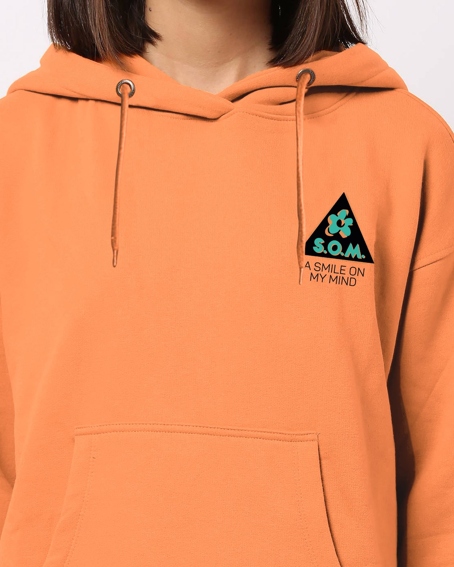 HOODIE NARANJA S.O.M